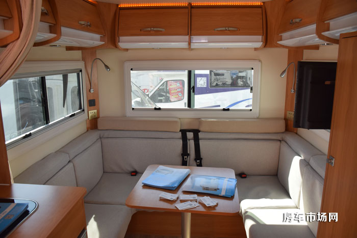 國六標準皮卡房車將上市，內部兩張大床，四驅可選自動擋