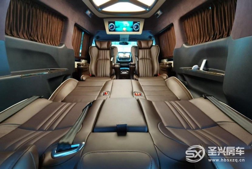 上汽大通MAXUSG20金騎士高頂商務車新勢力，騎士出征，金路恒通！8307990e1f7756c9a5ccf98146d6dd53