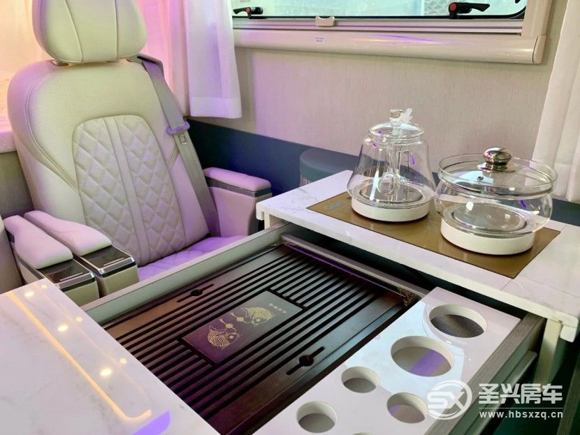 駿馳房車處女座，內外兼修，配備航空座椅與茶吧！get?code=MDg1NjdlYjE4OTEzOWJmMWYyOWQ3YjQ2YjYwYjgxODIsMTY2NTY0NTg4ODMxMg==