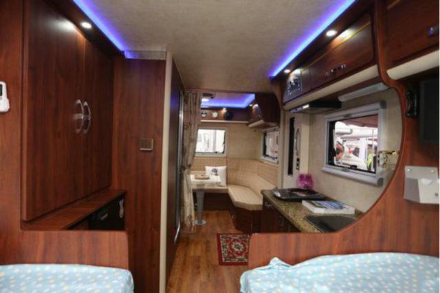 用心感受如家般自在舒適的三興拖掛式Ａ型房車640?wx_fmt=png&tp=webp&wxfrom=5&wx_lazy=1