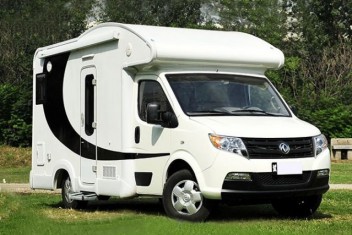 東風(fēng)御風(fēng)C型房車